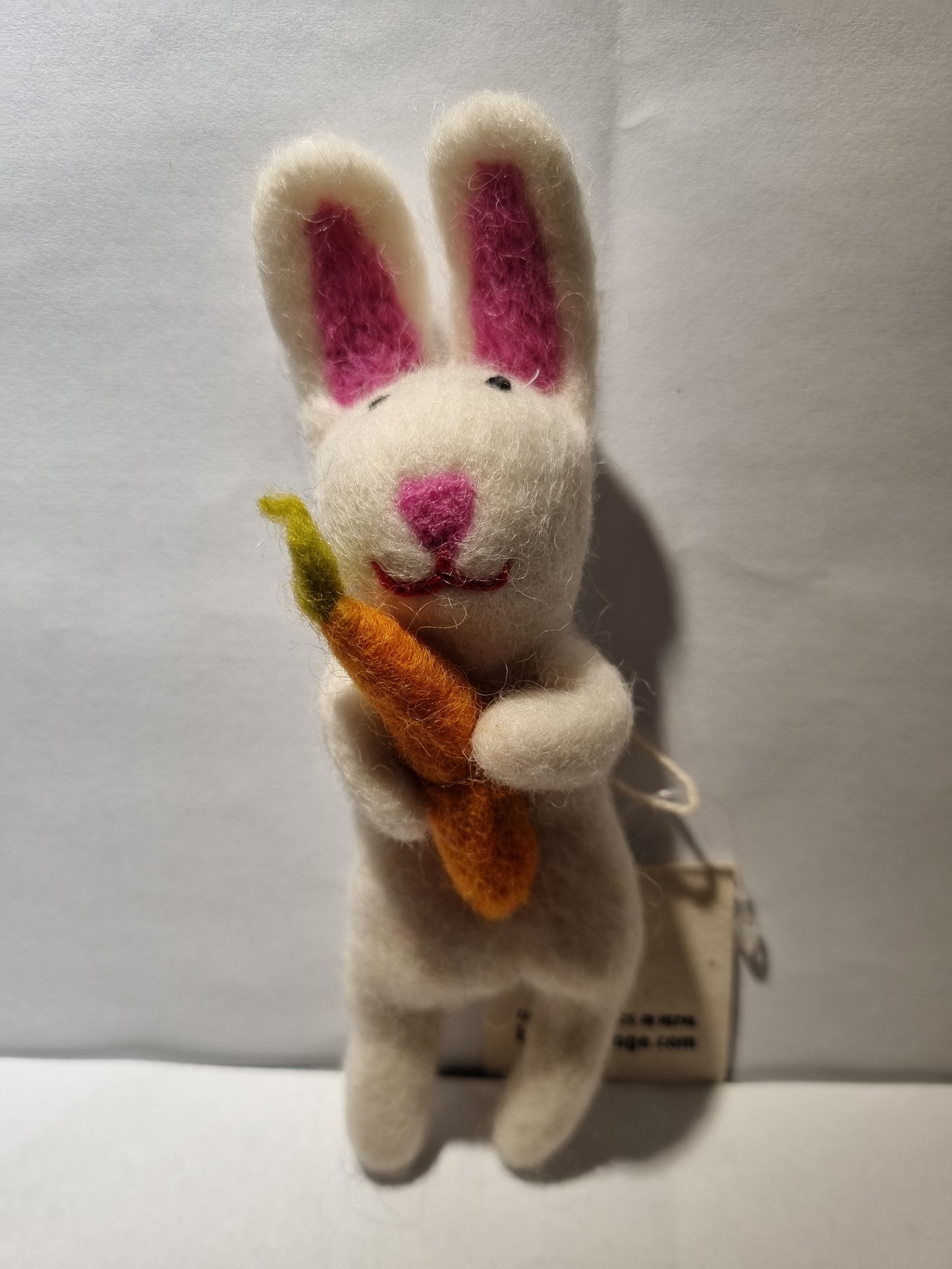 Hamro Felt Easter Bunny with Carrot Ornaments