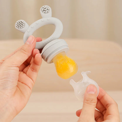 Haakaa Flower Fresh Food Teether Feeder