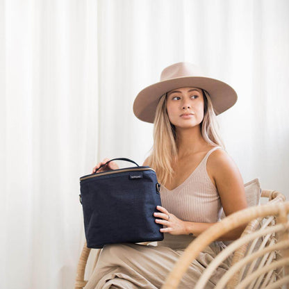 Linen Lunch Poche Bag - Navy Blue - by SoYoung